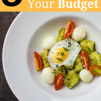 It happened to me so many times until I figured out the solution. It may seem like a no-brainer, but having a meal plan works. Here are 5 ways a meal plan saves your budget.